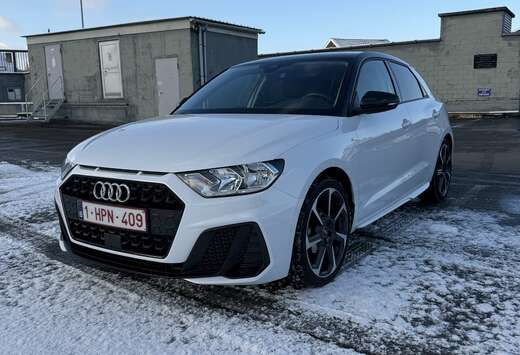 Audi Sportback 25 TFSI S line