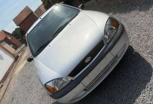 Ford 1.3i Classic