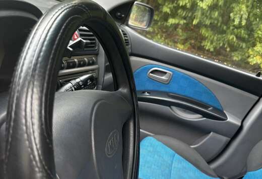 Kia 1.1i 12v EX