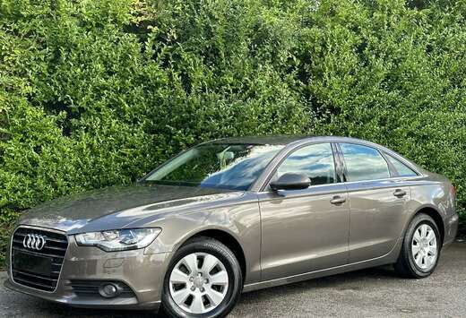 Audi 2.0 TDi+BOITE AUTO+NAVI+CUIR+JANTES+EURO 5