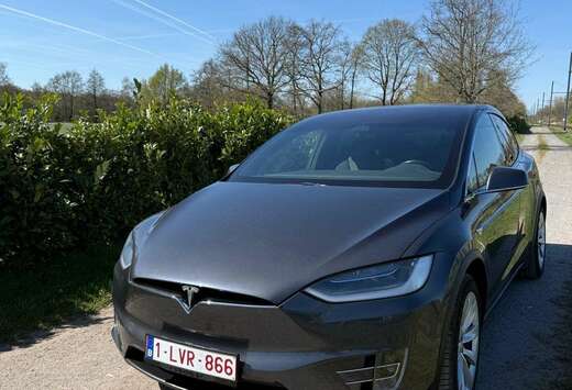 Tesla 75D