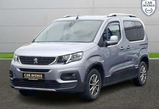 Peugeot 1.2 PureTech 130ch S\\u0026S Standard Allure  ...
