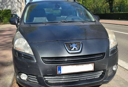 Peugeot 5008 1.6 HDi Allure FAP