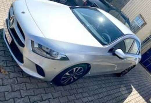 Mercedes-Benz A 180 d Business Solution