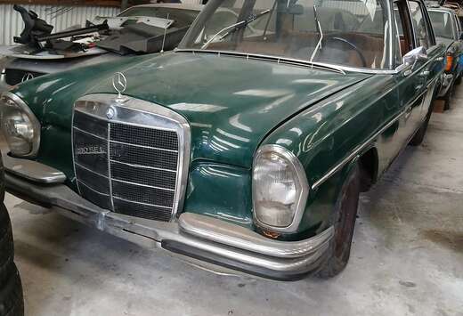Mercedes-Benz 280 se