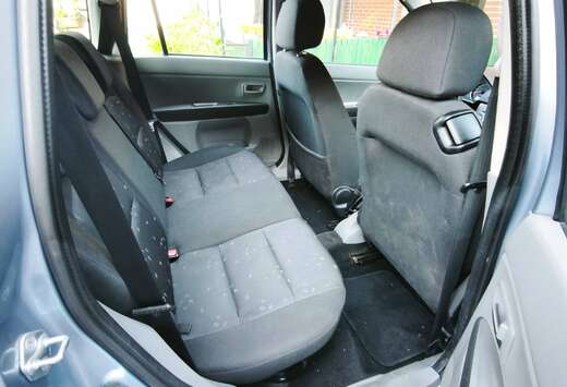Mazda 1.25i 16v TSi