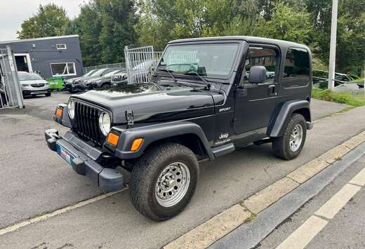 Jeep 2.4i 16v Sport hard top \