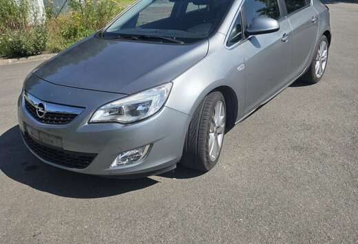 Opel 1.7 CDTi ECOTEC Sport DPF