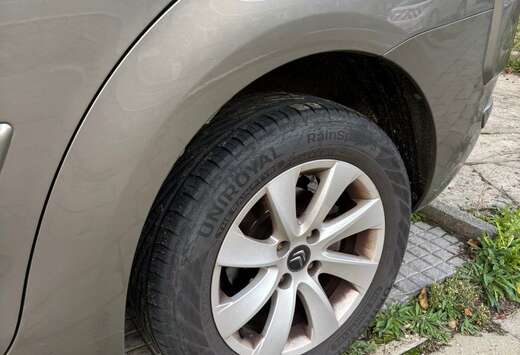 Citroen VTi 120 (7-Sitzer) Selection gekeurd voor ver ...