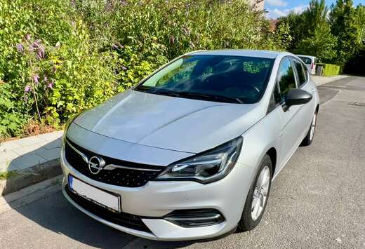 Opel Astra 1.2T XENON/LED/NAVI/CAMERA