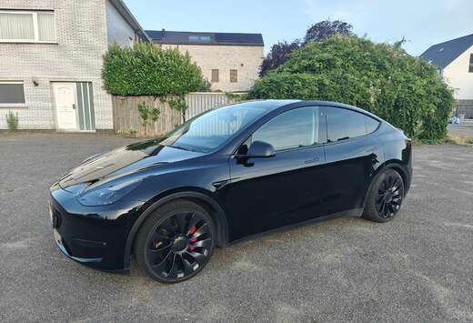 Tesla 72.5 kWh Dual Motor Performance (393 kW)