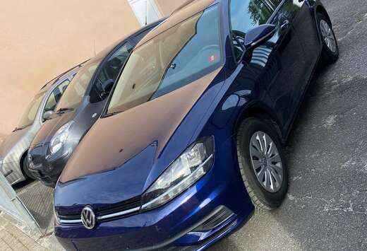 Volkswagen Golf 1.6 CR TDi BMT Comfortline 12 MOIS DE ...
