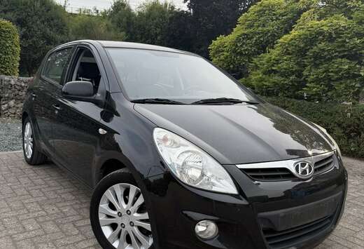 Hyundai 1.4i Lounge