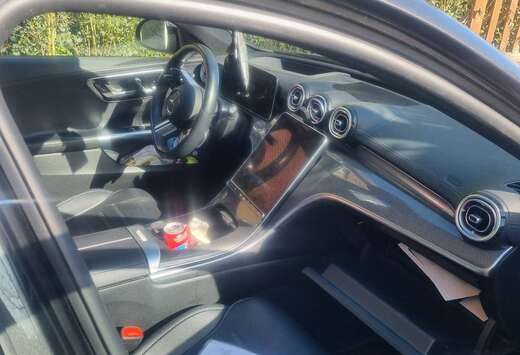 Mercedes-Benz e 4Matic 9G-TRONIC AMG Line