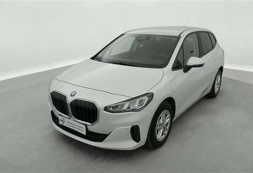 BMW xeA PHEV Business Ed. NAVI / FULL LED / CLIM