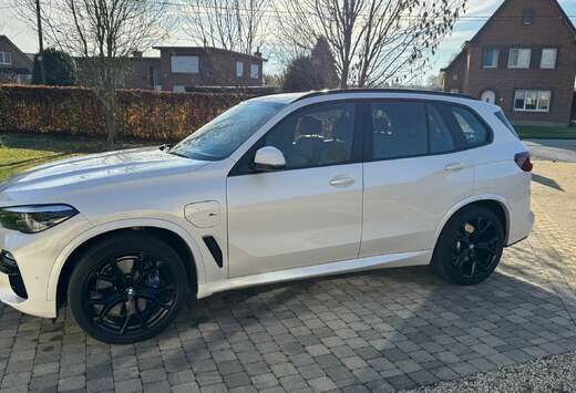 BMW X5 xDrive45e xLine