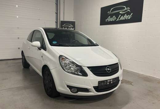 Opel Corsa 1.2i Sport