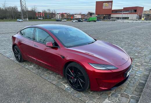 Tesla Model 3 - Performance - Highland - Model 2026 F ...