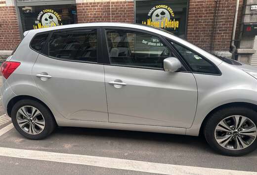 Kia Venga 1.4i Sense