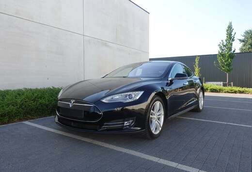 Tesla 85D robuuste luxe wagen met eeuwig gratis oplad ...