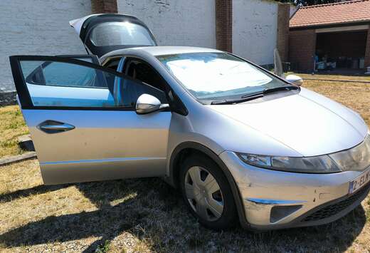 Honda Civic 1.4i