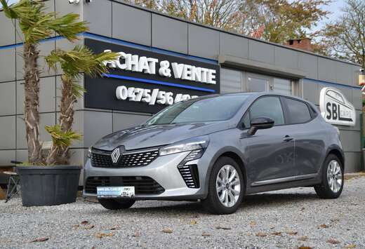 Renault NEW ARRIVALEvolution NEW 862 KM