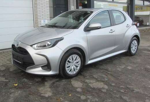 Toyota Yaris Hybrid **42.000Km** Automatic Garantie