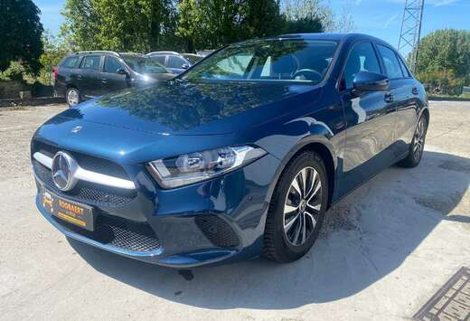 Mercedes-Benz A 180 Business Solution (EU6AP)