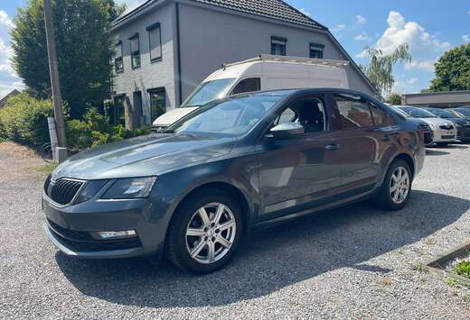 Skoda 1.2 TSI Airco,Gps,Sensoren,Cruise control,