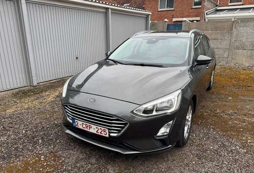 Ford Focus Active 1.0 EcoBoost Business