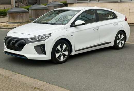 Hyundai Ioniq PHEV 1.6 GDi Executive DCT