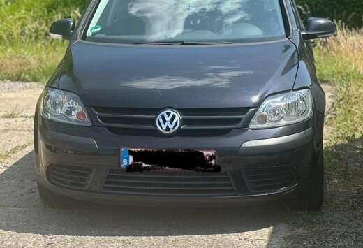 Volkswagen golf plus benzine  100km 1.6 Comfortline