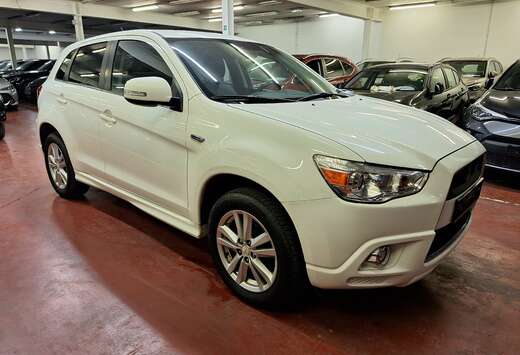 Mitsubishi ASX 1.6i 2WD Instyle