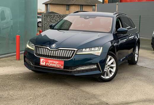 Skoda Superb Combi 1.4 TSI iV DSG Sportline