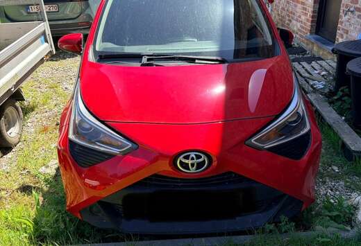 Toyota Aygo 1.0i VVT-i x-play II