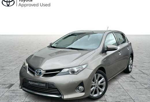 Toyota Lounge
