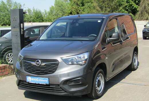 Opel 1.5 diesel slechts 66 000km