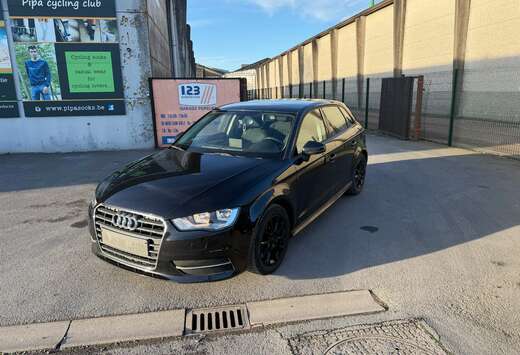 Audi A3 1.6tdi 110pk Navi  Ambition