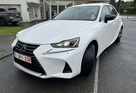 Lexus 300h 2.5i Business Edition E-CVT