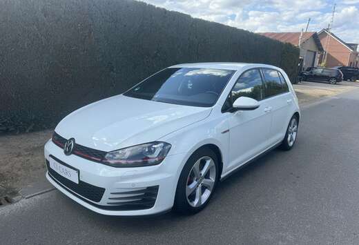 Volkswagen DSG  XENON  NAVIGATIE  EERSTE EIGENAAR