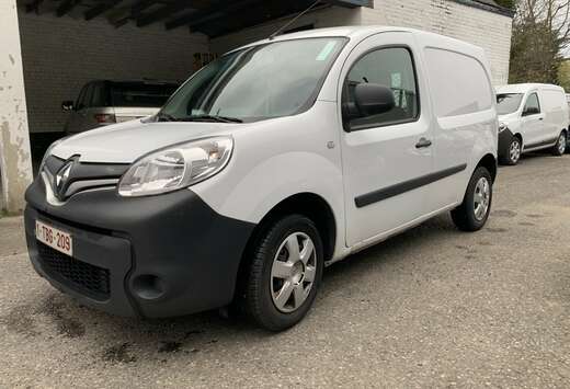 Renault 1.5 dCi Confort FAP (EU5)L2H1 12 mois de gara ...
