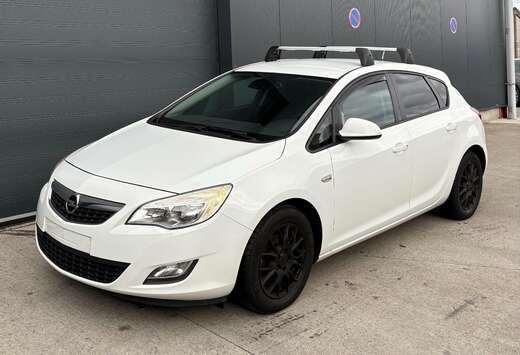 Opel Astra 1.3 CDTi 12 mois/maanden Garantie