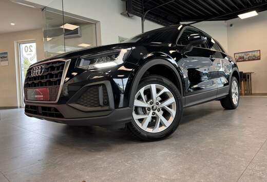 Audi Q2 30 TFSI * zetelverwarming * camera * acc *