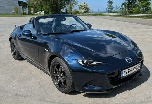 Mazda 1.5i Skyactiv-G Exclusive-Line
