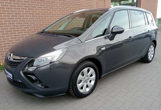 Opel 1.4 Benzine MT6 140 PK 7Plaatsen