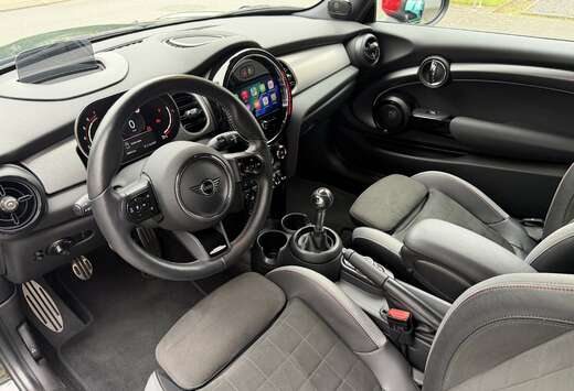 MINI Mini John Cooper Works handgeschakeld