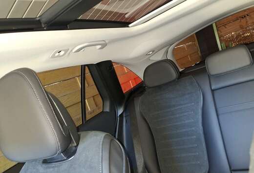 Mercedes-Benz GLC 300 e 4-Matic PHEV