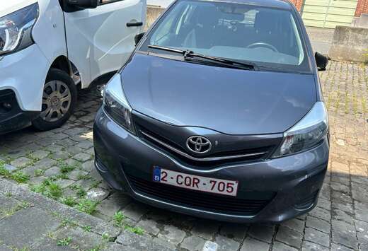 Toyota 1.33i VVT-i Dynamic Multidrive S