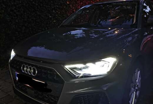 Audi Sportback 25 TFSI Business Edition S line tronic