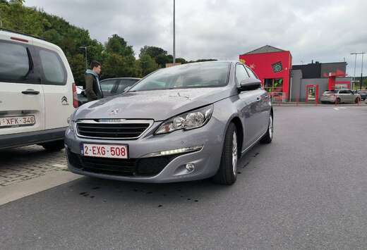 Peugeot 1.6 e-HDi 115ch FAP BVM6 Féline